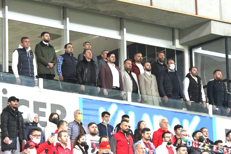 TOPRAĞA DÜŞENE KADAR    MÜCADELE EDECEĞİZ