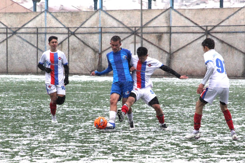 U18LER DE PLAY-OFF ŞEKİLLENİYOR