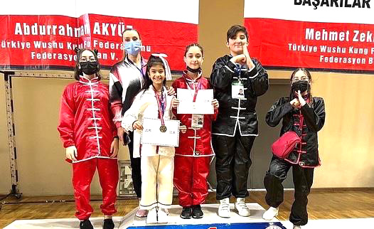 ESKİŞEHİRLİ WUSHUCULAR RÜZGAR GİBİ ESTİ