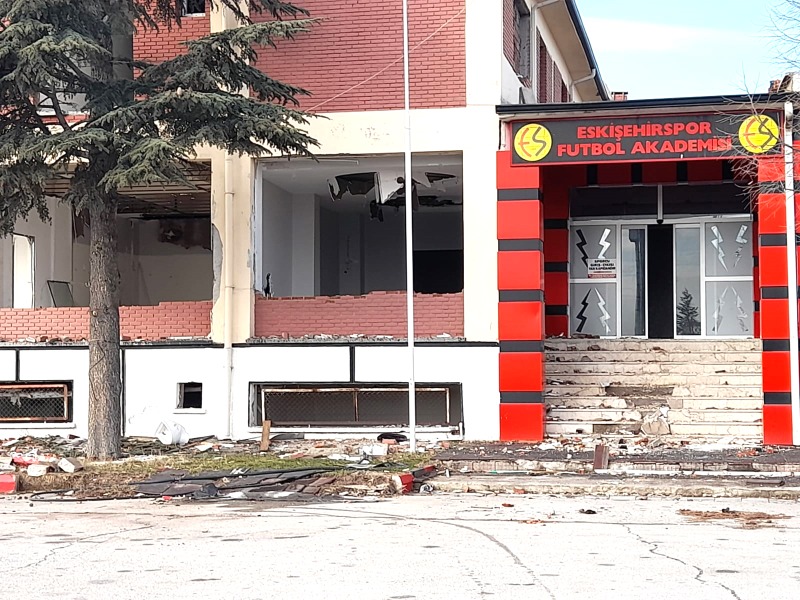 KİM YAPACAK BİLMİYORUM