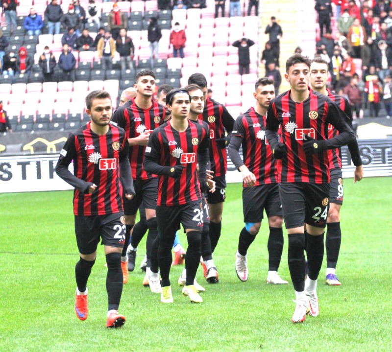 UMUTLA BEKLİYORUZ