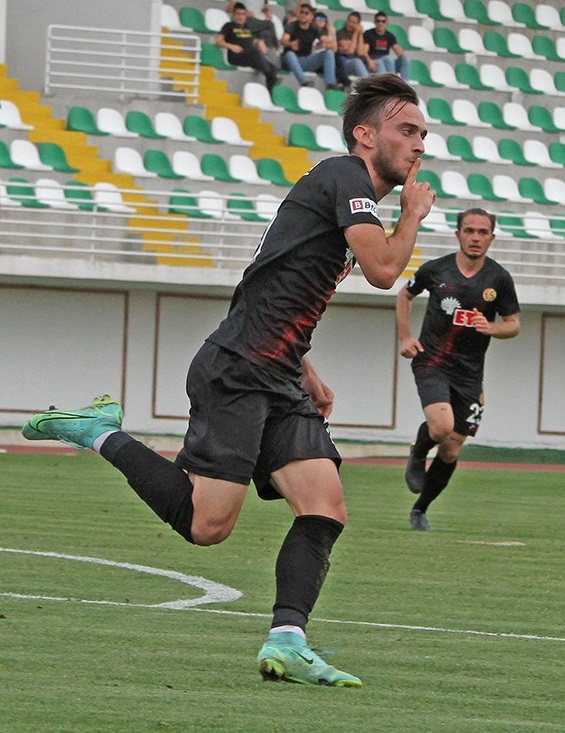 BERKAY KAMPA KATILACAK