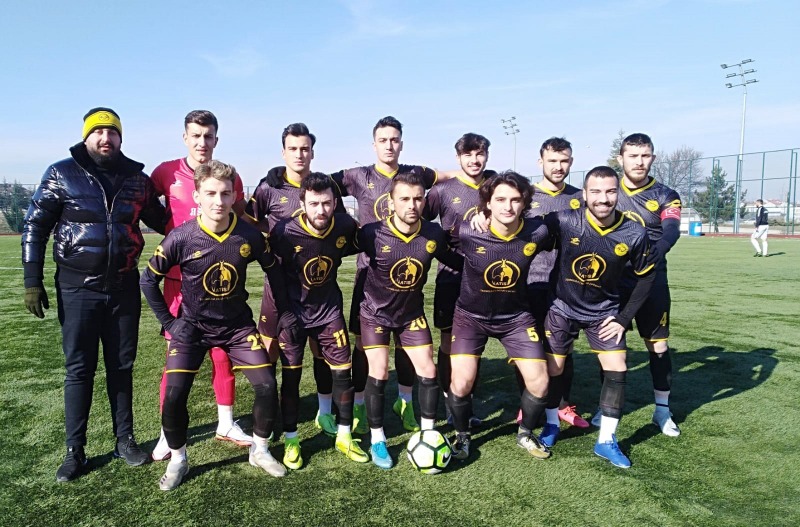 İLK PERDE KAPANIRKEN HEYECAN ARTTI