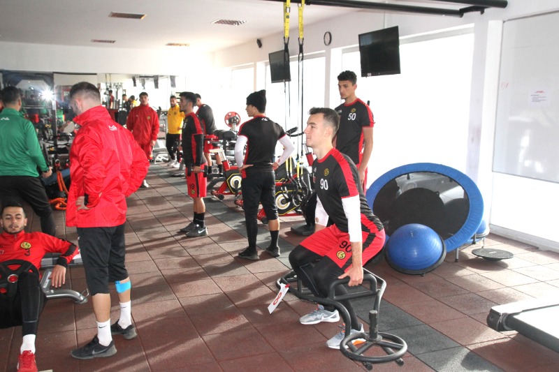 SAHADA ISINMA SALONDA ÇALIŞMA