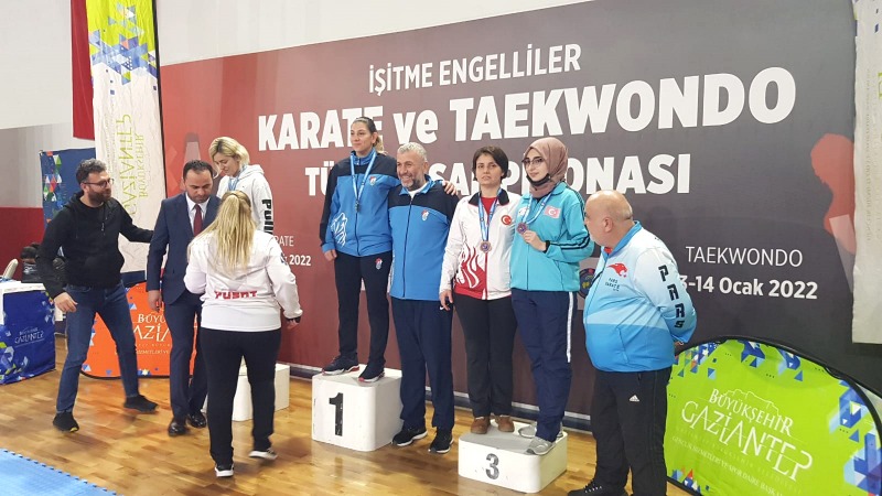 GAMZE KERESTECİ 3.OLDU