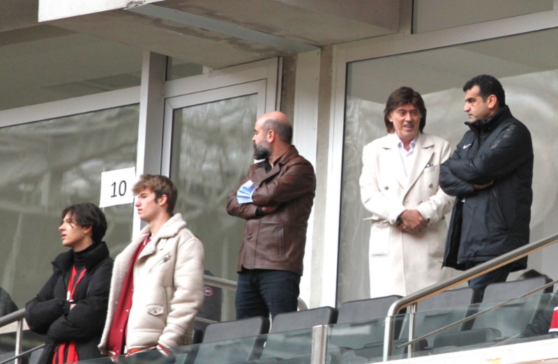 GALİBİYET PRİMLERİNİ  AHMET BAŞAL ÜSTLENDİ