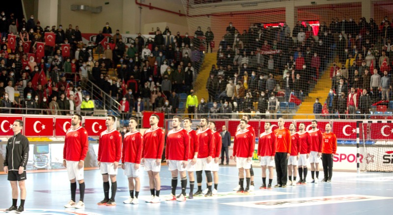 ESKİŞEHİRDE Kİ HAVAYA BULAMADILAR