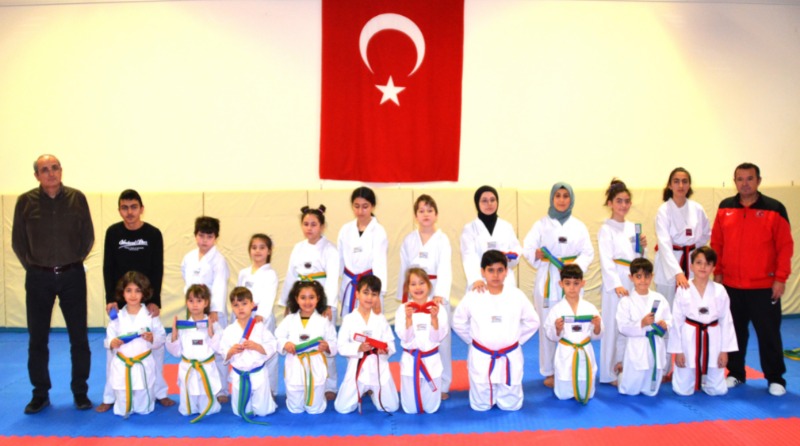 TAEKWONDODA KARDEŞLER ORDUSU