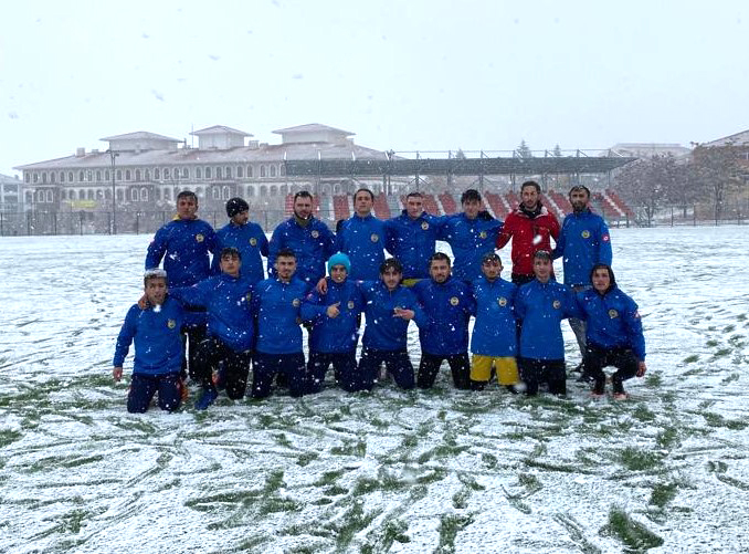 LİGE BİLENİYORLAR