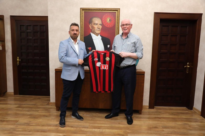 KAZIM BAŞKAN İLGİLENİYOR