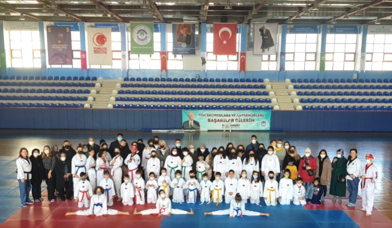 ARIDA YENİ YILIN İLK KUŞAK SINAVI YAPILDI