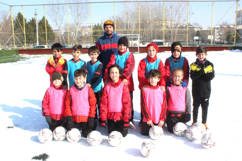 ALT YAPIDA GELECEK KAR BEYAZ