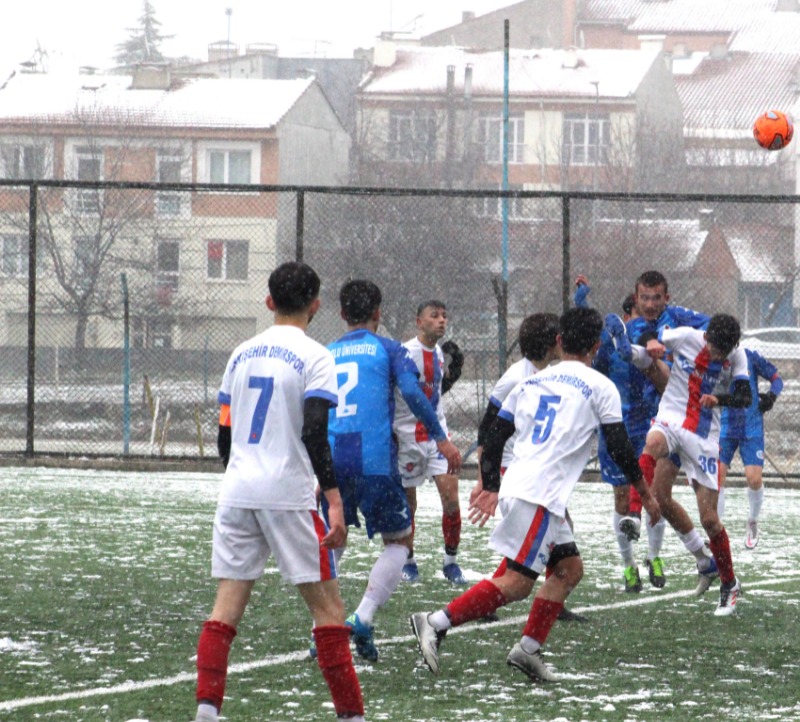 U18LERDE HAFTA İÇİ MESAİSİ