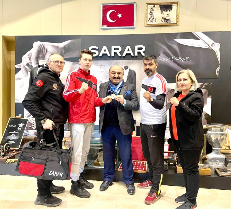 ŞAMPİYONDAN ZİYARET