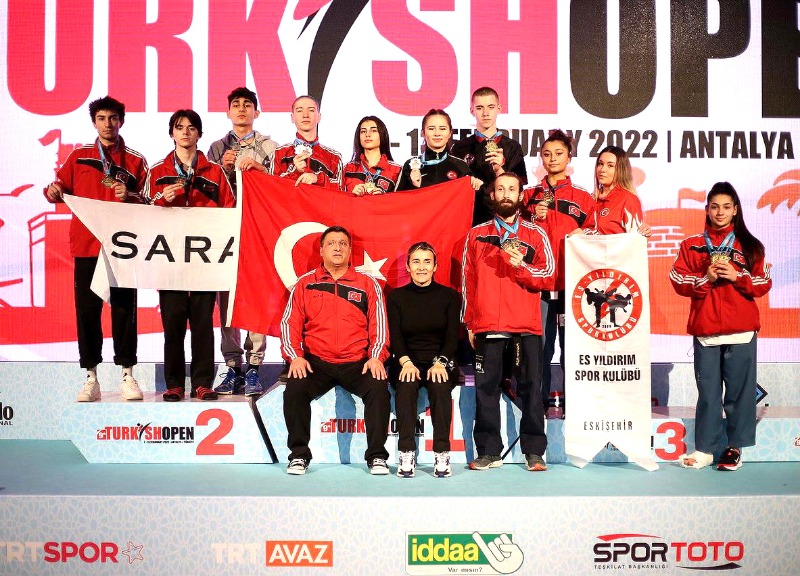 SARARSPORDA BÜYÜK GURUR