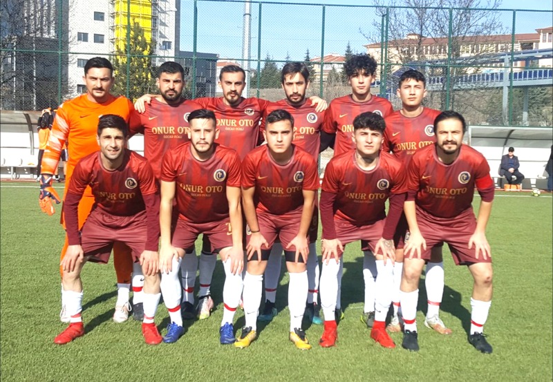 DEMİRSPOR ZİRVEYE YERLEŞTİ(4-0)