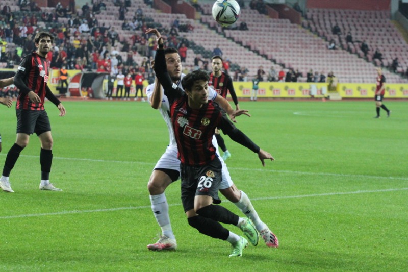 BUĞRA EN PAHALI  OYUNCULAR ARASINDA