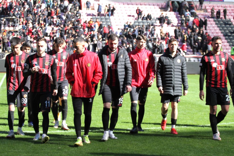 ES-ES FIRSAT TEPTİ (0-0)