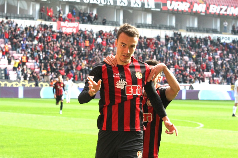ONURU  HIRS BASTI