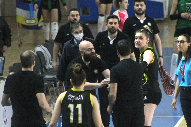 YENİLGİYİ HAZMEDEMEDİLER