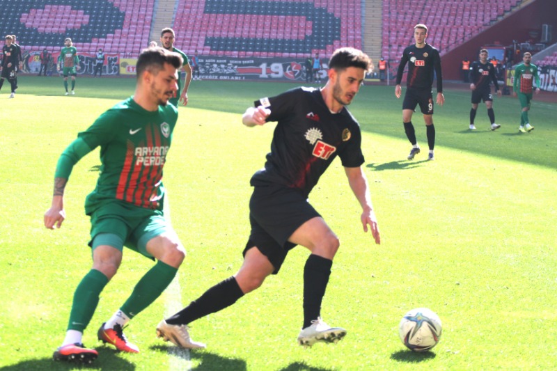 TOLGA DÖNÜYOR