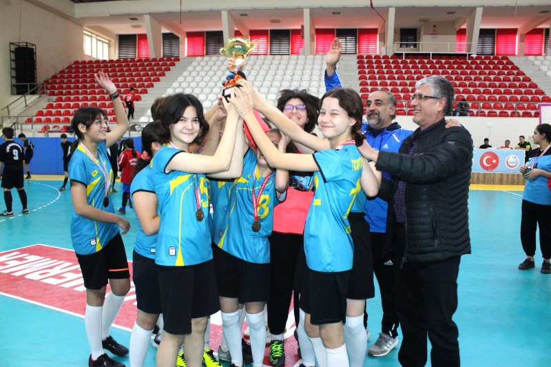 TİCARET ODASI ÇİFTE  ŞAMPİYONLUK YAŞADI