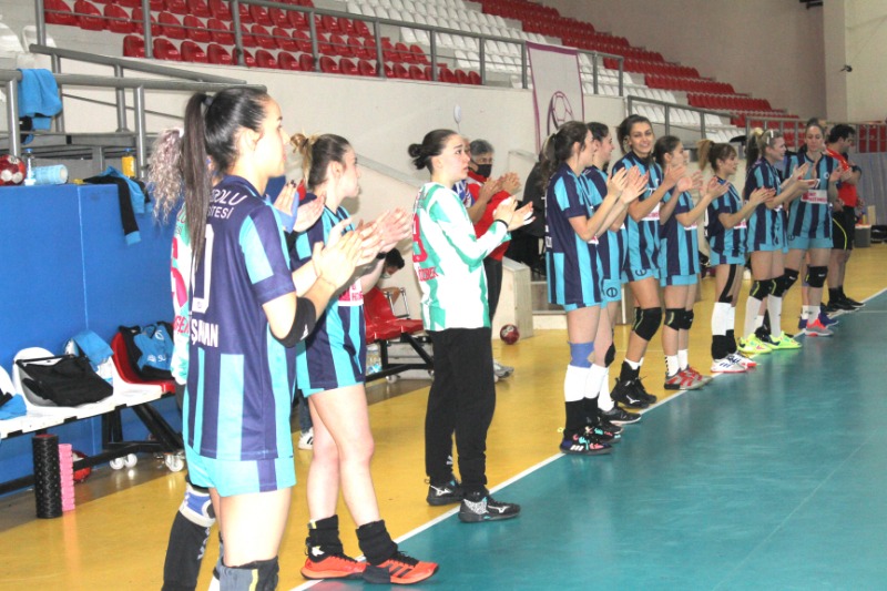 HAYDİ KIZLAR!