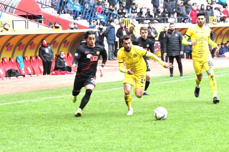MİLLİ TAKIMA GİTTİ