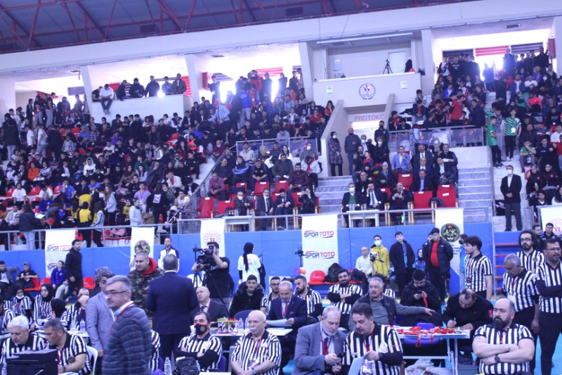ŞENER ARSLANIN ADINI YAŞATTIK