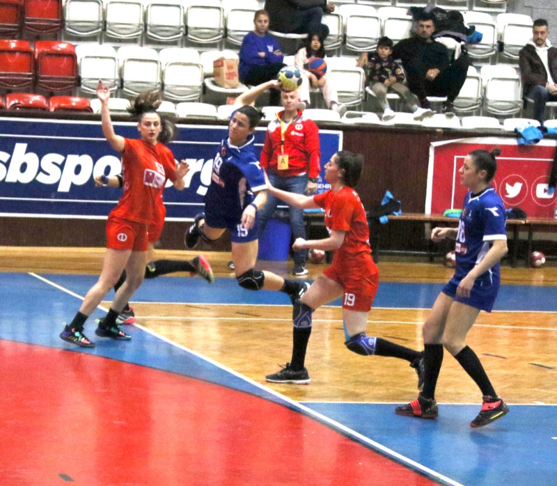 İZMİRE DİŞ GEÇİREMEDİK(30-27)