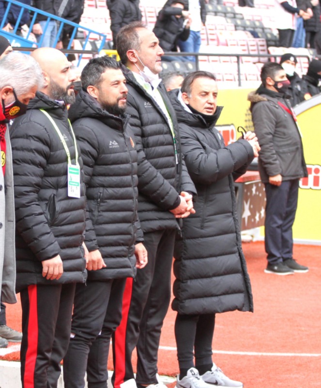 SUAT HOCA KALDI