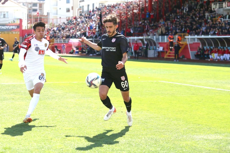 DEPLASMANDA YİNE SÜRPRİZ YOK  (3-1)