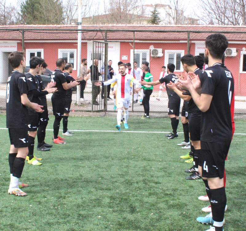 EĞİTİMSPOR ALKIŞI HAK ETTİ