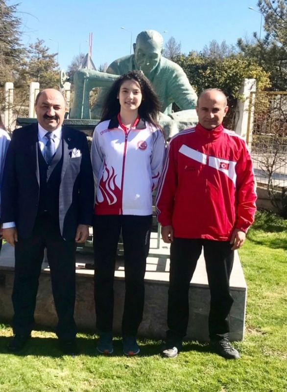 SILA NUR GENCER ÇİN YOLCUSU