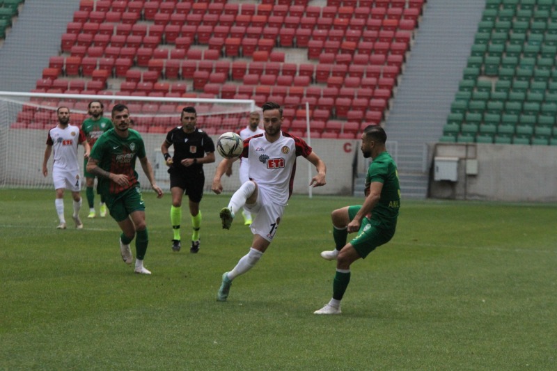 BERKAY DÖNÜYOR