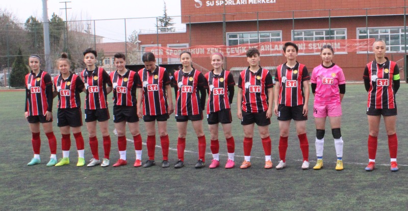 SAHNE YARIN ONLARIN
