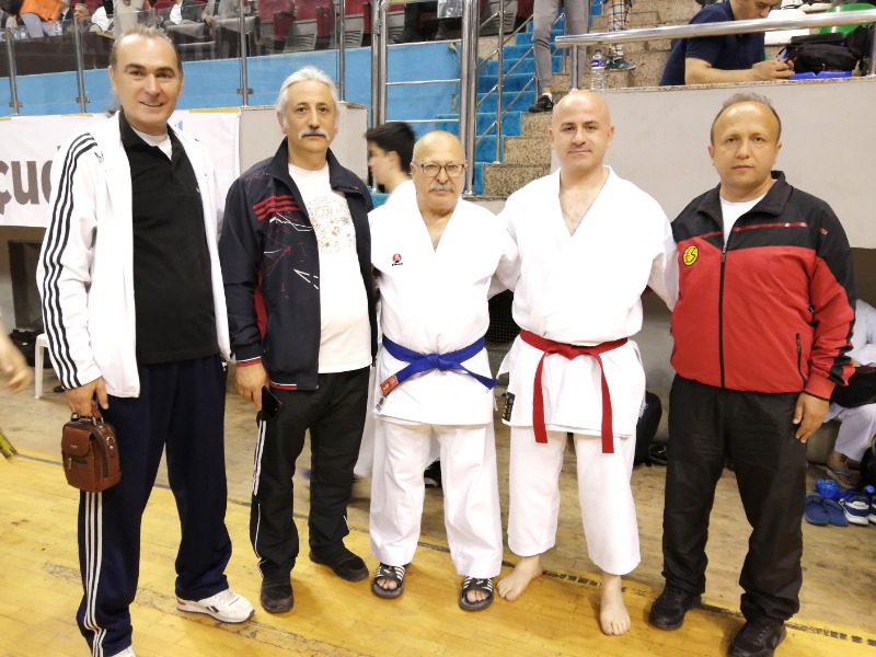 VETERANLAR’DAN MADALYA GELDİ