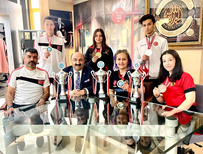 DÜNYA KUPASINDA BÜYÜK BAŞARI