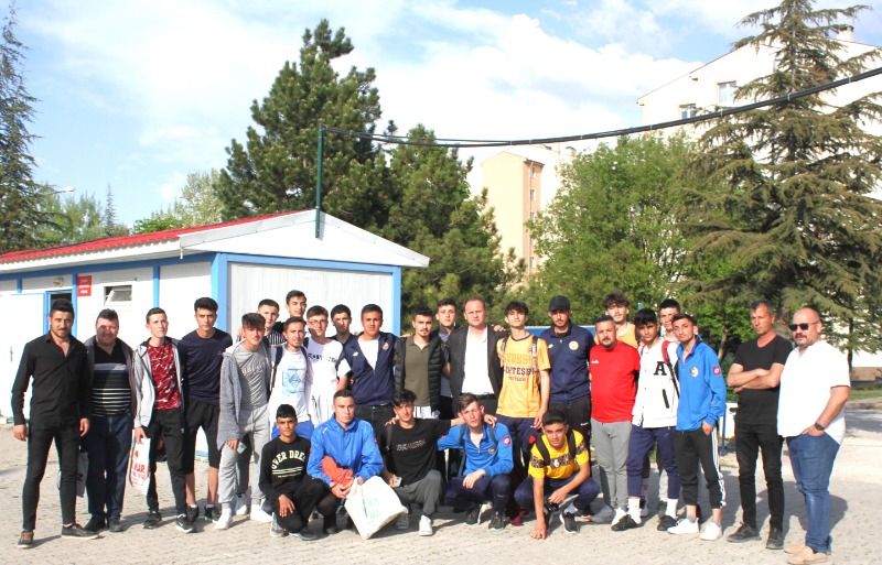 AHMET ALPER AKDEMİRDEN BÜYÜK JEST