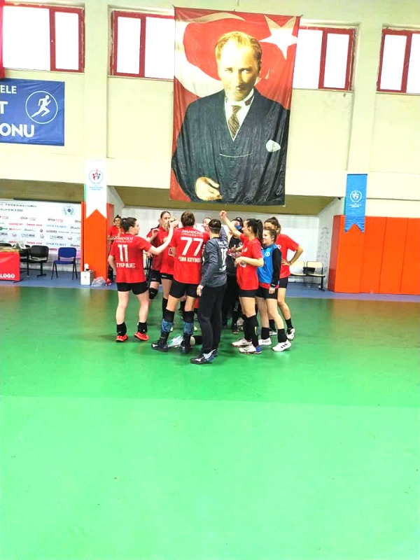 TEKİDAĞ MAÇI ARTIK FİNAL HAVASINDA  (27-27)