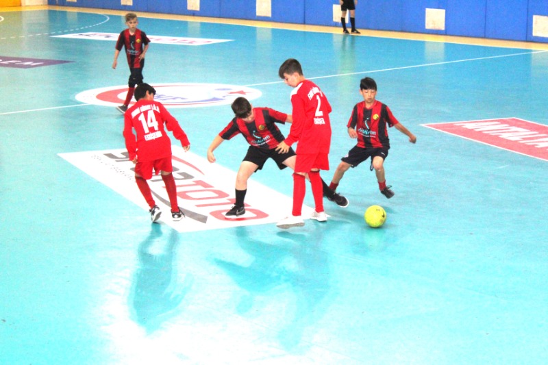 FUTSALDA GOL YAĞMURU