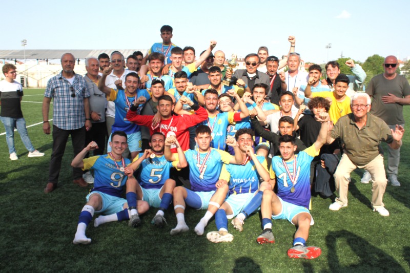 İLK KUPA IŞIKLI OLDU