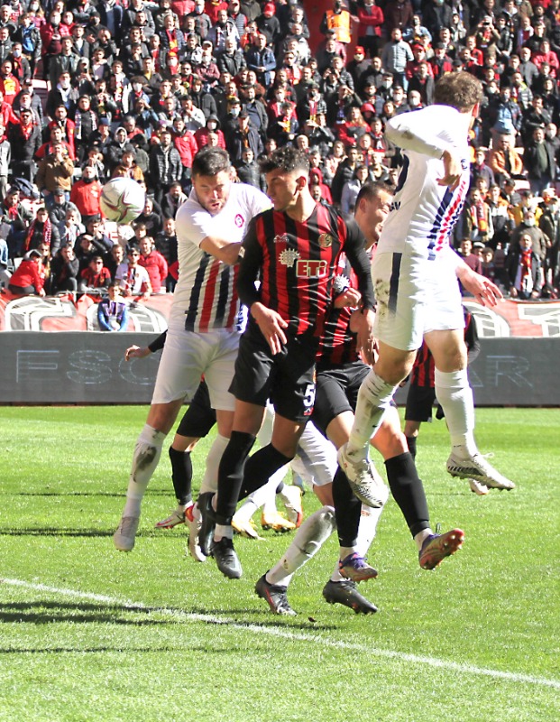 BARTU GÖÇMEN İÇİN  ANTALYASPOR İDDİASI