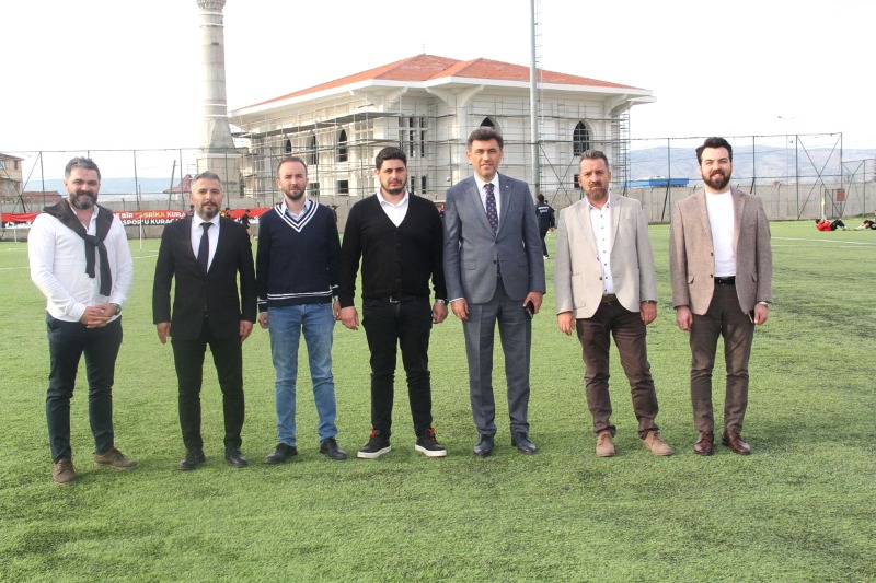 ES-ESTE BAKAN HEYECANI