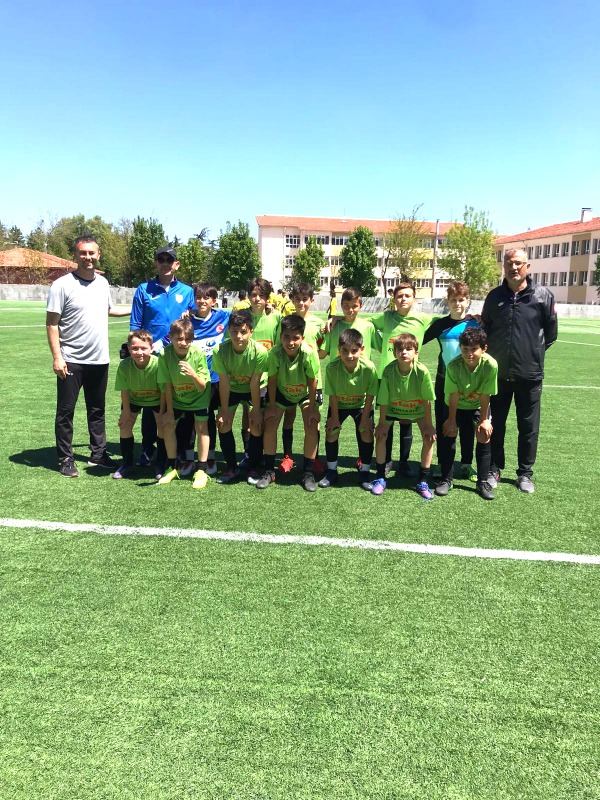 MELAHAT ÜNÜGÜR İYİ BAŞLADI