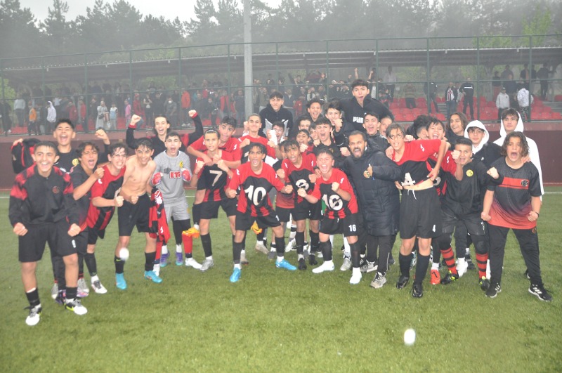 ES-ES U14LERİ NAMAĞLUP  ŞAMPİYONLUĞA ULAŞTI