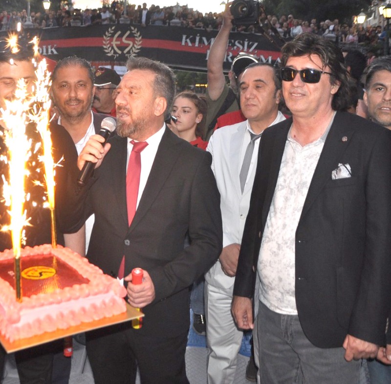 İYİ YERLERE GELECEK