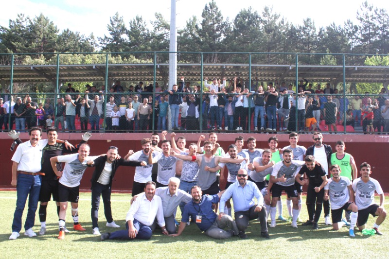 SON ŞAMPİYON BELLİ OLUYOR