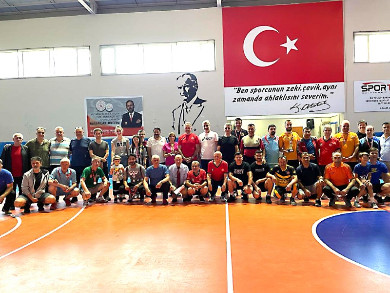 VETERANLAR RAKETLERİNİ YARIŞTIRDI