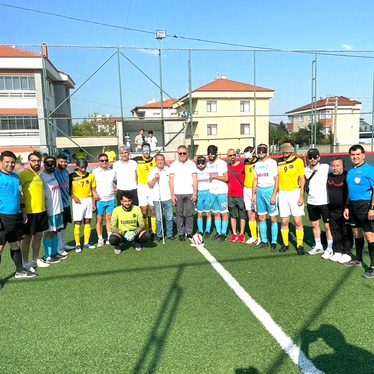 BAŞLAMA VURUŞUNU YAPI